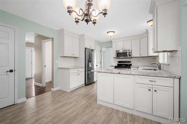15 Big Bend Station Court, Manchester, MO 63088