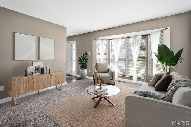 15 Big Bend Station Court, Manchester, MO 63088