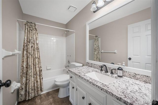 15 Big Bend Station Court, Manchester, MO 63088