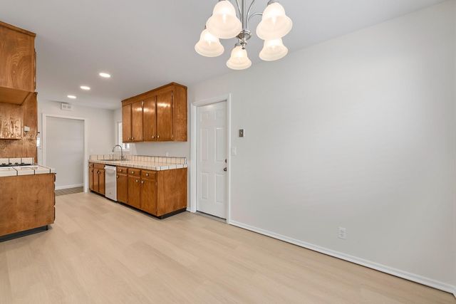 5576 Sunny Oaks Drive, San Jose, CA 95123