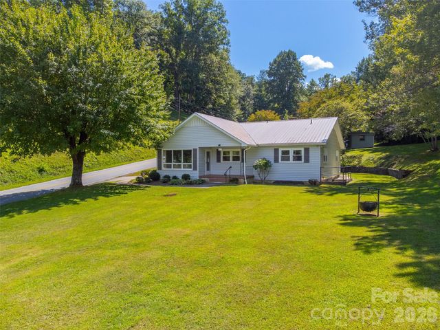144 Cherry Street, Sylva, NC 28779