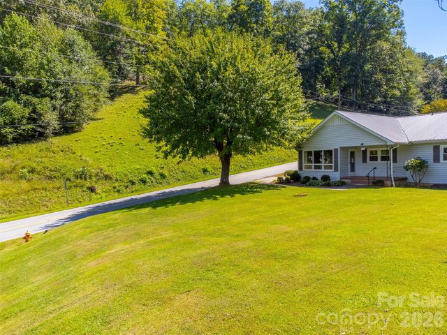 144 Cherry Street, Sylva, NC 28779