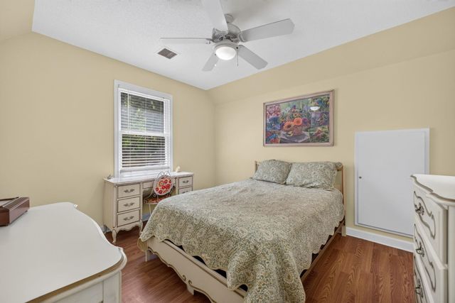 214 Trolley Car Way, Spartanburg, SC 29302