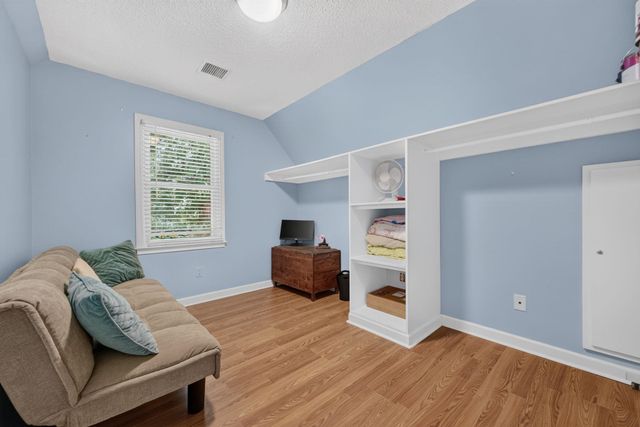 214 Trolley Car Way, Spartanburg, SC 29302