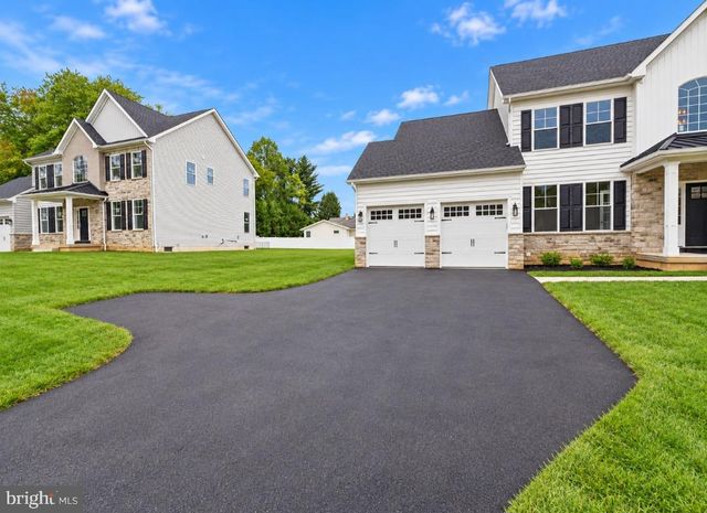 43 DAVISVILLE RD, Southampton, PA 18966