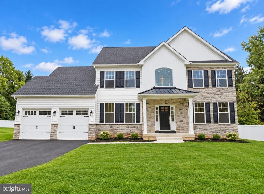 43 DAVISVILLE RD, Southampton, PA 18966