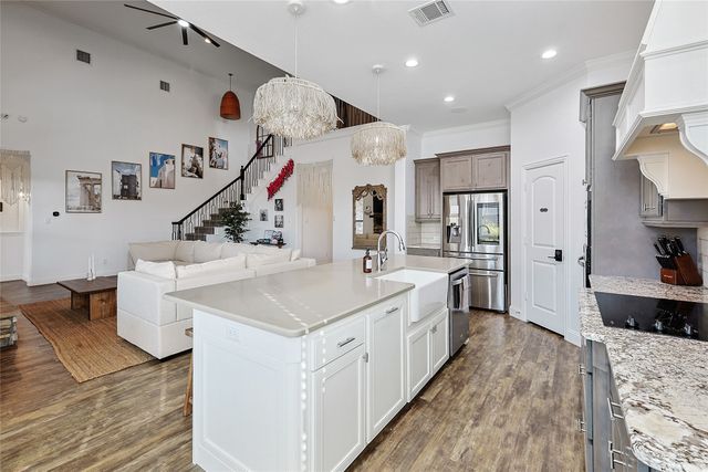 462 Wintergreen Drive, Waxahachie, TX 75165