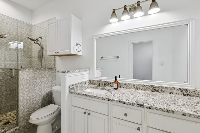 462 Wintergreen Drive, Waxahachie, TX 75165