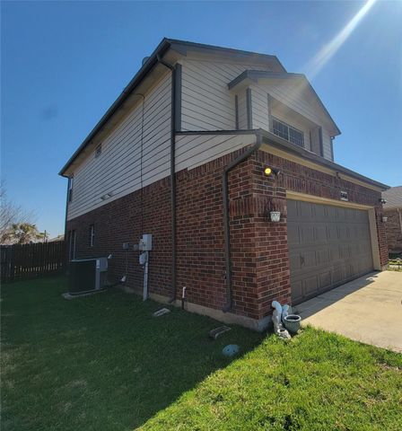 6468 Regina Drive, Fort Worth, TX 76131