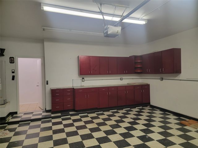 6468 Regina Drive, Fort Worth, TX 76131