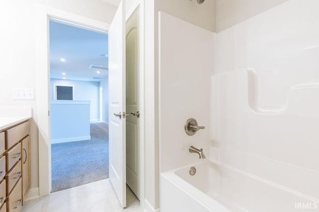 5183 Jackson Drive, Newburgh, IN 47630