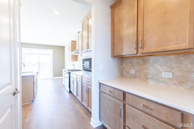 5183 Jackson Drive, Newburgh, IN 47630