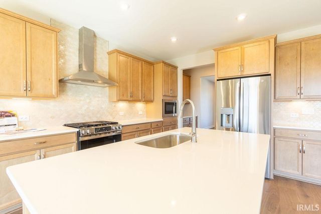 5183 Jackson Drive, Newburgh, IN 47630