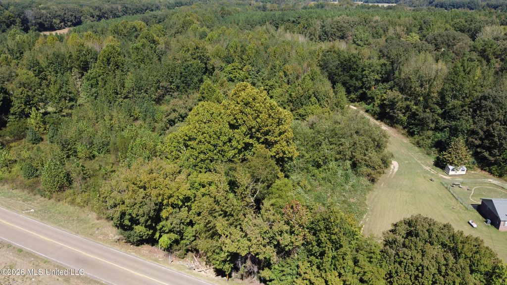 Mississippi 178, Holly Springs, MS 38635 — exterior