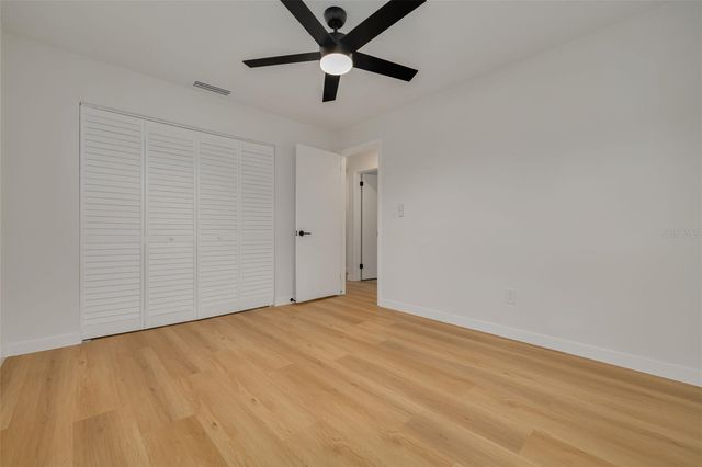 2070 55TH STREET N, St Petersburg, FL 33710