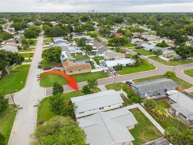 2070 55TH STREET N, St Petersburg, FL 33710
