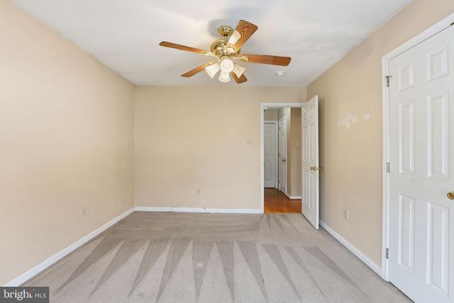 6870 HAWKINS GATE RD, La Plata, MD 20646