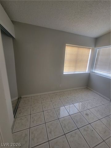 1161 PLEASANT BROOK Street, Las Vegas, NV 89142