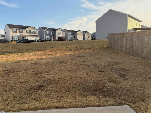 714 Heavenly Days Street, Inman, SC 29349