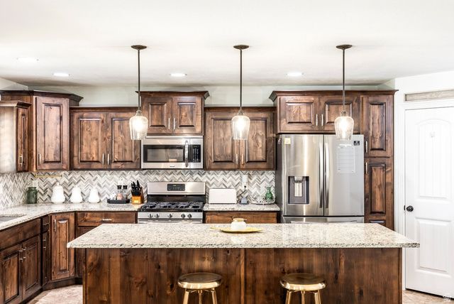 1156 S 1325 W, Clearfield, UT 84015