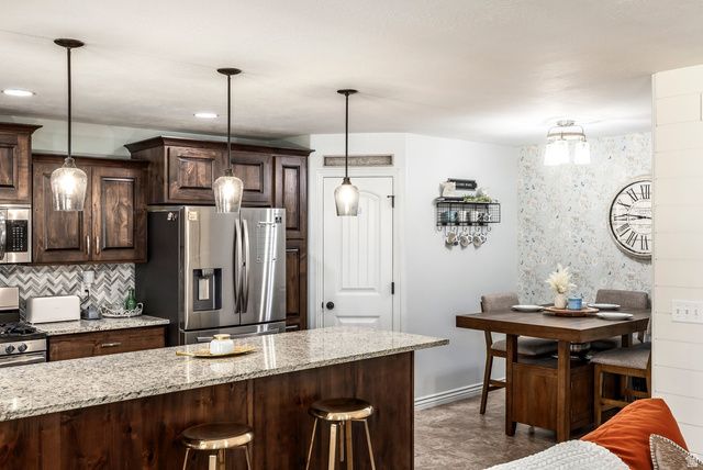 1156 S 1325 W, Clearfield, UT 84015