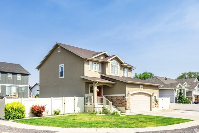 1156 S 1325 W, Clearfield, UT 84015