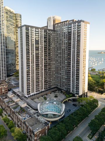 400 E Randolph Street 1104, Chicago, IL 60601