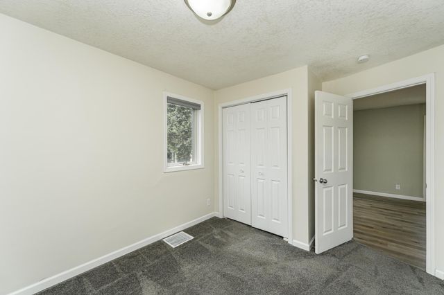 1016 6th Avenue NW, Rochester, MN 55901