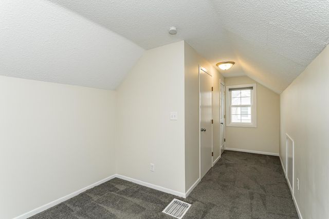 1016 6th Avenue NW, Rochester, MN 55901