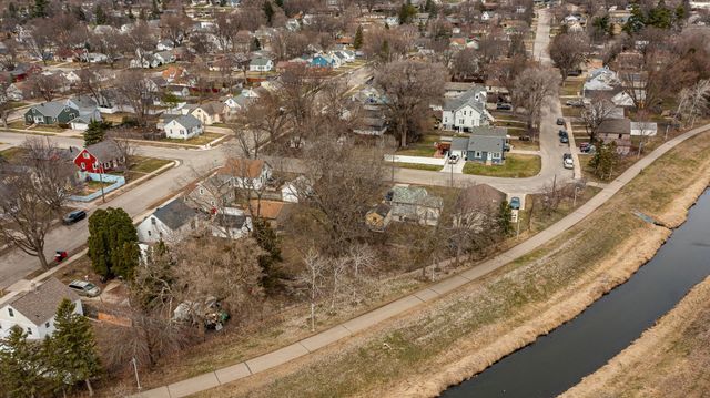 1016 6th Avenue NW, Rochester, MN 55901