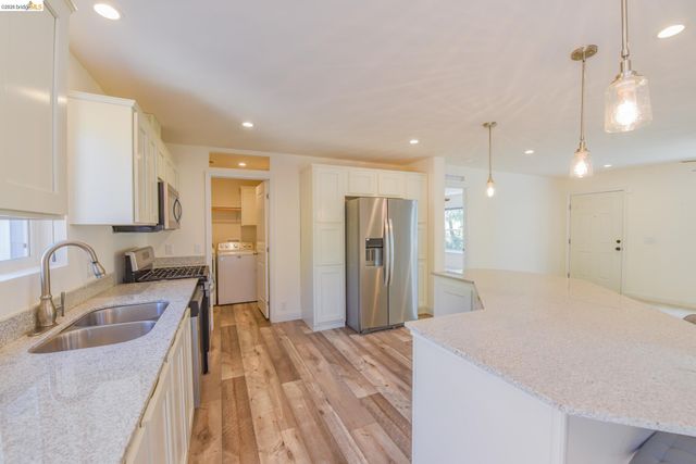 16800 Amy Drive, Sonora, CA 95370
