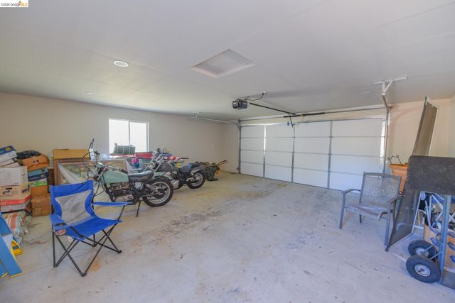 16800 Amy Drive, Sonora, CA 95370