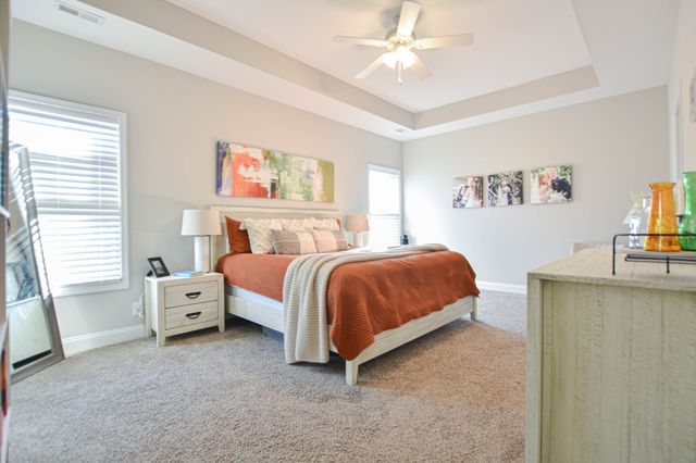 1046 Creek Way, Clarksville, TN 37042