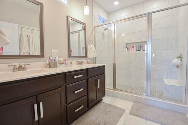 1046 Creek Way, Clarksville, TN 37042