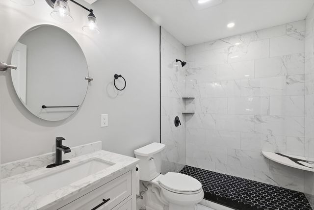 16 Old Cambridge Turnpike, Lincoln, MA 01773