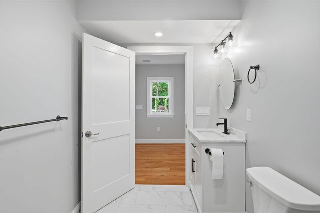 16 Old Cambridge Turnpike, Lincoln, MA 01773