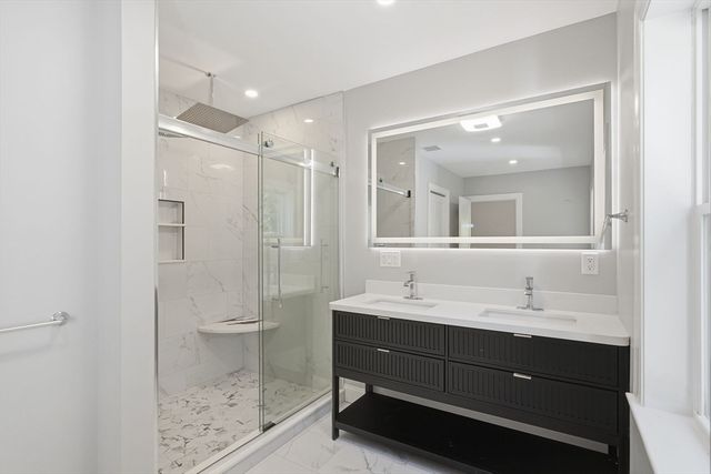 16 Old Cambridge Turnpike, Lincoln, MA 01773