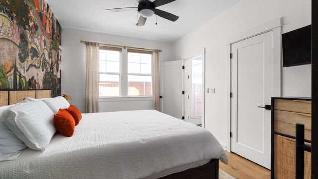 2913 Chennault ST, Austin, TX 78723