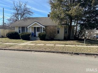 1148 E Dayton Street, South Bend, IN 46613