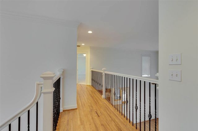 516 Foxcroft Road, Greenville, SC 29615