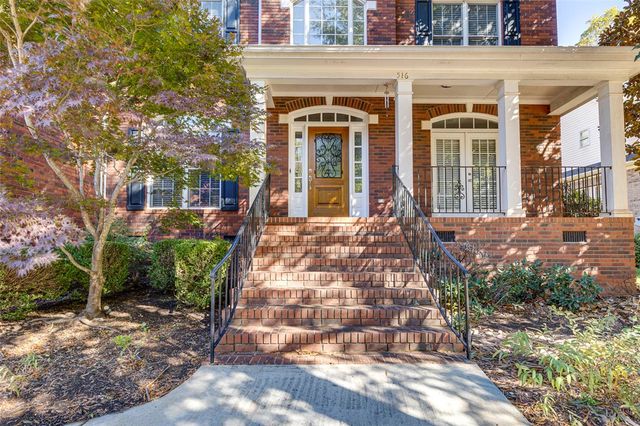 516 Foxcroft Road, Greenville, SC 29615