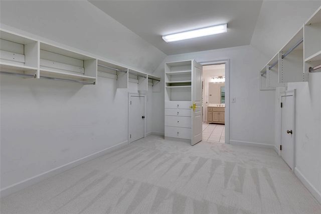 516 Foxcroft Road, Greenville, SC 29615