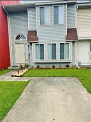 710 Waters DR, Virginia Beach, VA 23462