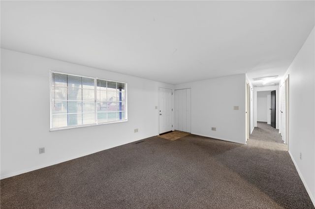 6119 Corsica Drive, Huber Heights, OH 45424