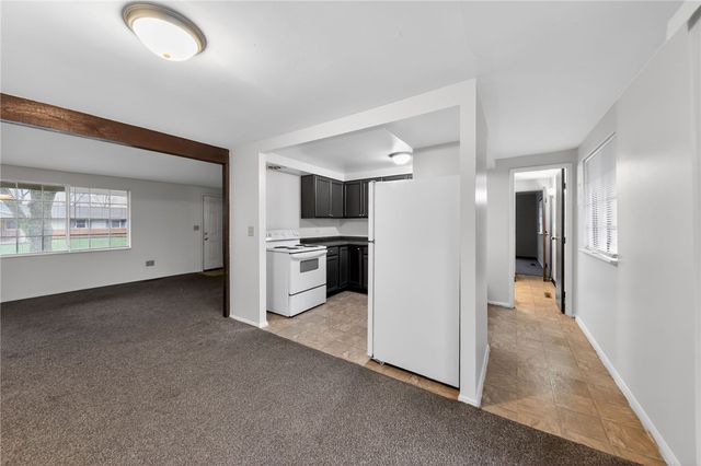 6119 Corsica Drive, Huber Heights, OH 45424