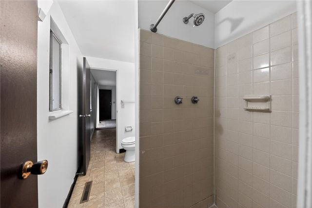 6119 Corsica Drive, Huber Heights, OH 45424