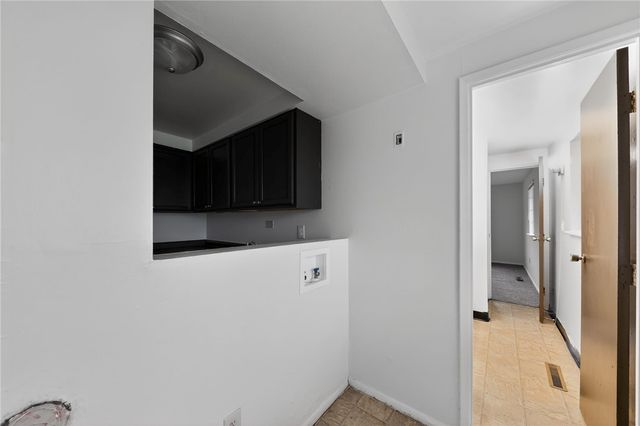 6119 Corsica Drive, Huber Heights, OH 45424