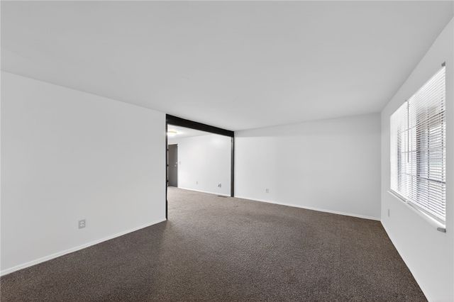 6119 Corsica Drive, Huber Heights, OH 45424