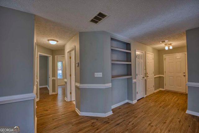 1679 Bullock Trail, Loganville, GA 30052