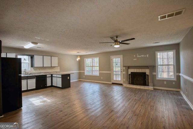 1679 Bullock Trail, Loganville, GA 30052